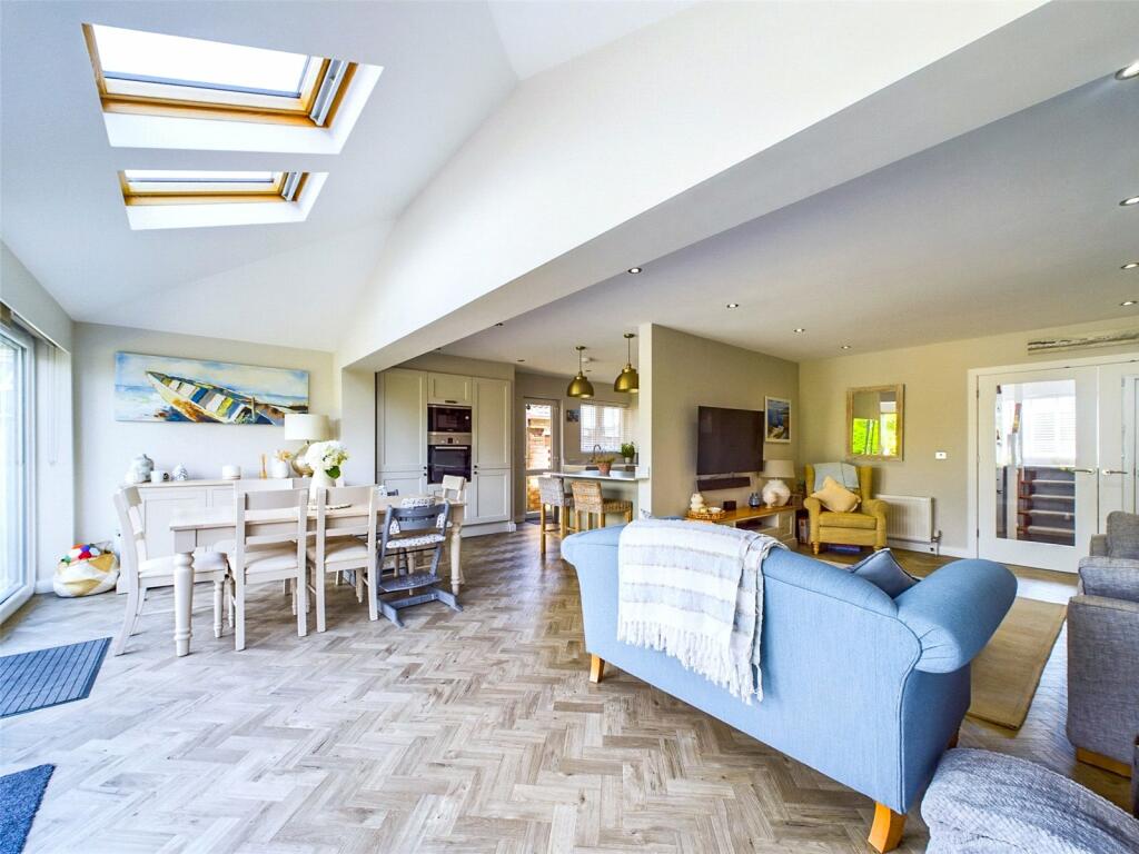 Additional image 8 of Kingsley Close, Hengistbury Head, Bournemouth, Dorset, BH6