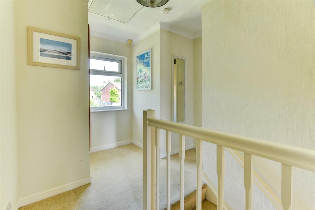 Additional image 14 of Farnefold Road, Steyning