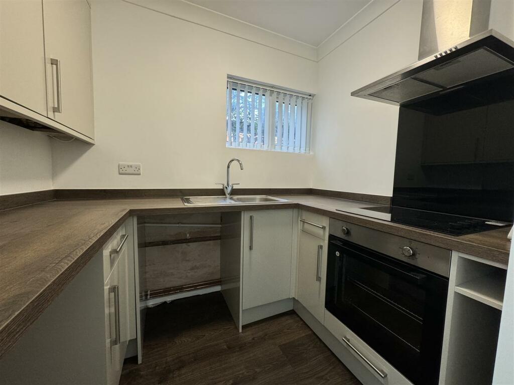 Additional image 9 of Clive Avenue, Worthing, BN12 4SQ