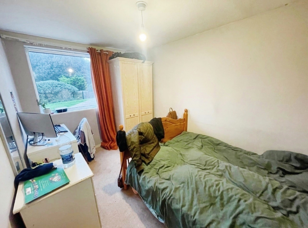 Additional image 4 of Elizabeth Court, Grove Road