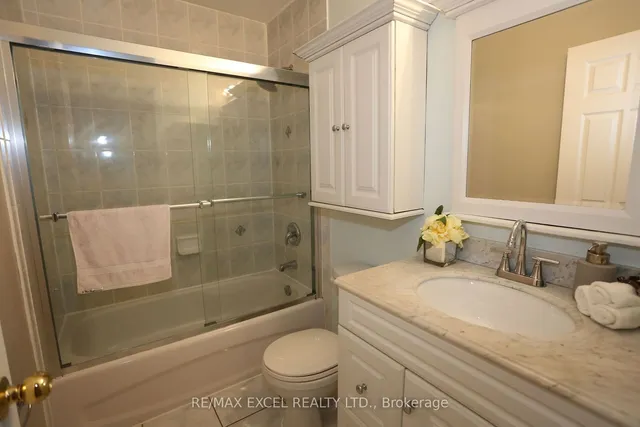 Additional image 9 of 1049 Foxglove Pl