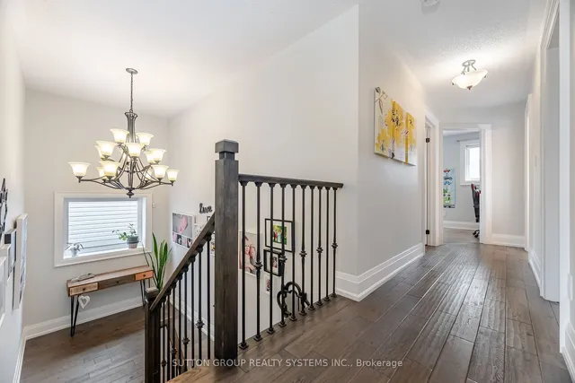 Additional image 19 of 984 Lancaster Blvd