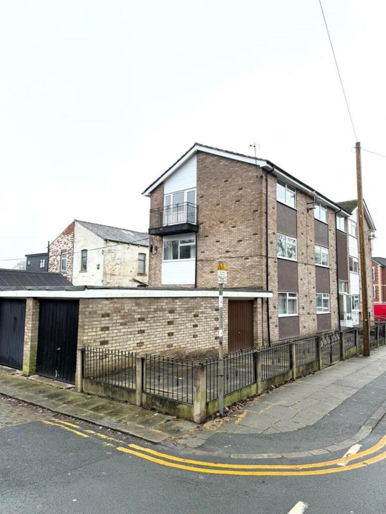 Additional image 13 of Mosley Avenue, Bury