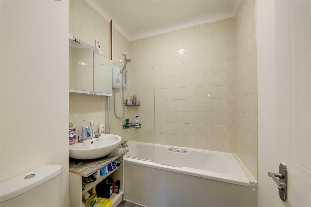 Additional image 5 of Applesham Court, South Street, Lancing