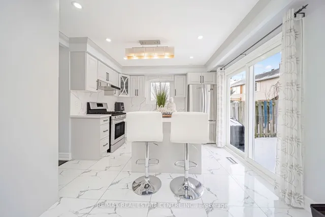 Additional image 11 of 88 Nottawasaga Cres