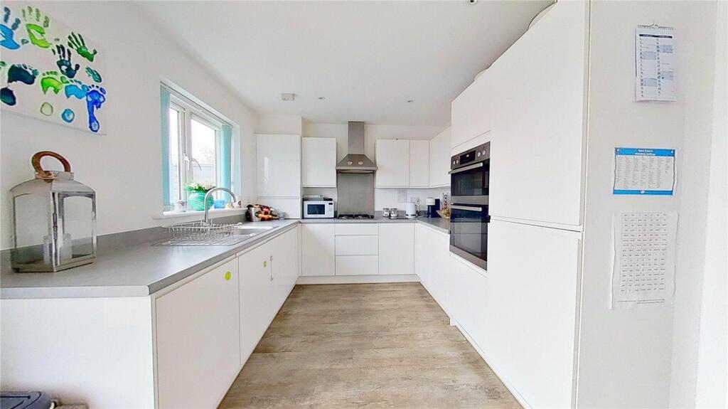 Additional image 20 of Longshore Drive, Shoreham By Sea, West Sussex, BN43