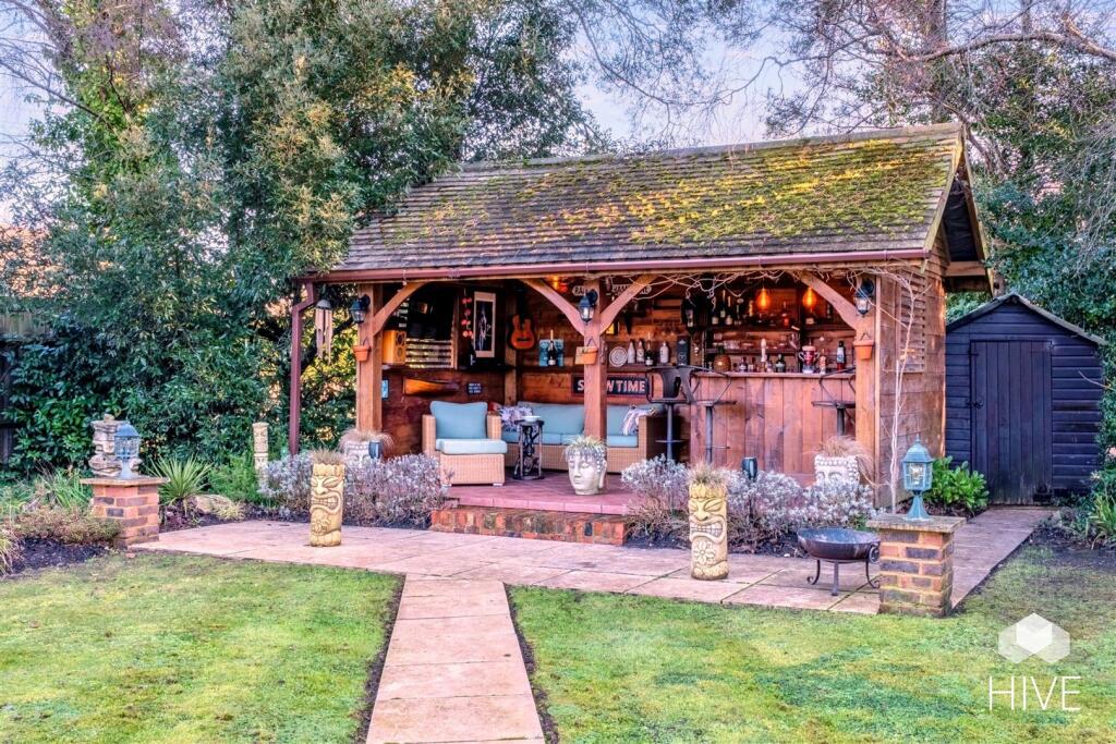 Additional image 31 of Lone Pine Drive, West Parley