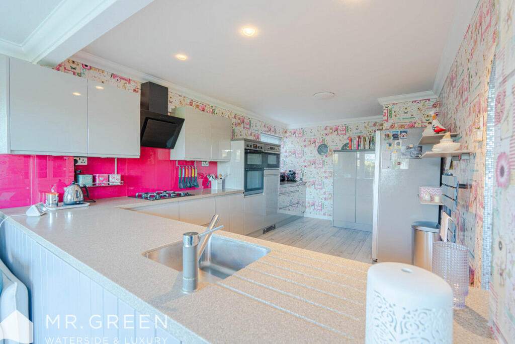 Additional image 7 of Thornbury Road, Hengistbury Head, Southbourne, BH6 4HU