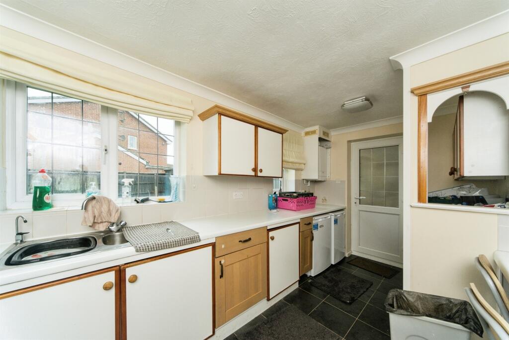 Additional image 18 of Oaklands, Westham, Pevensey