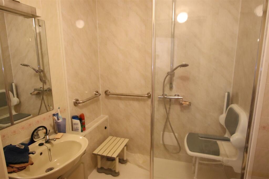 Additional image 7 of Ringwood Road, Ferndown