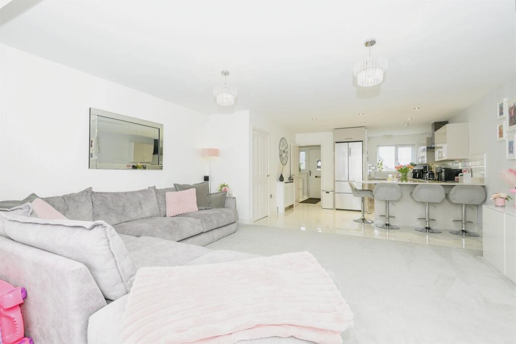 Additional image 4 of Acacia Court, Allerton, Bradford