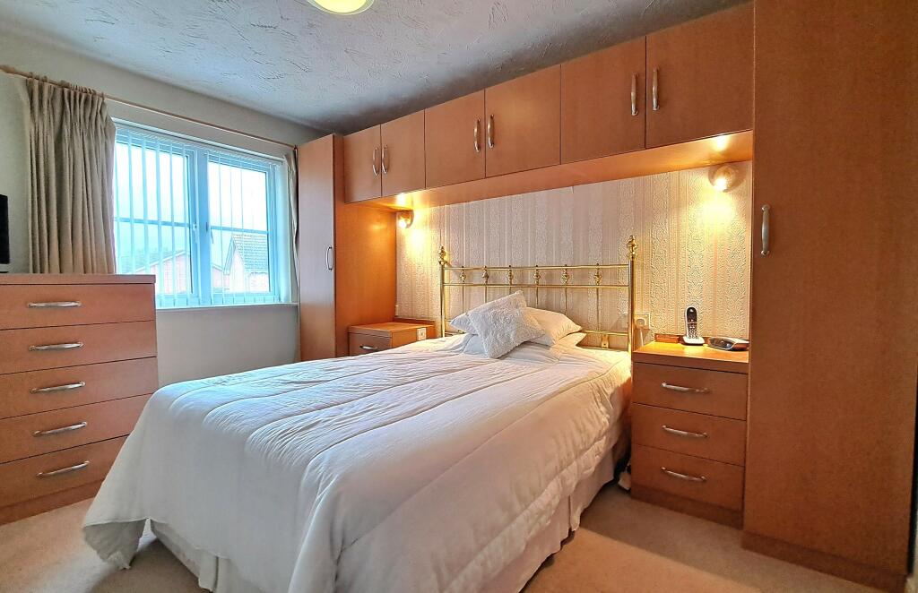 Additional image 7 of New Milton