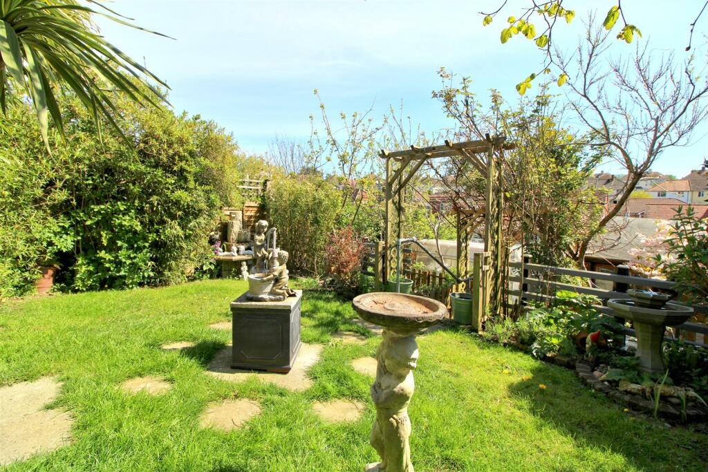 Additional image 18 of Sherwood Road, Seaford