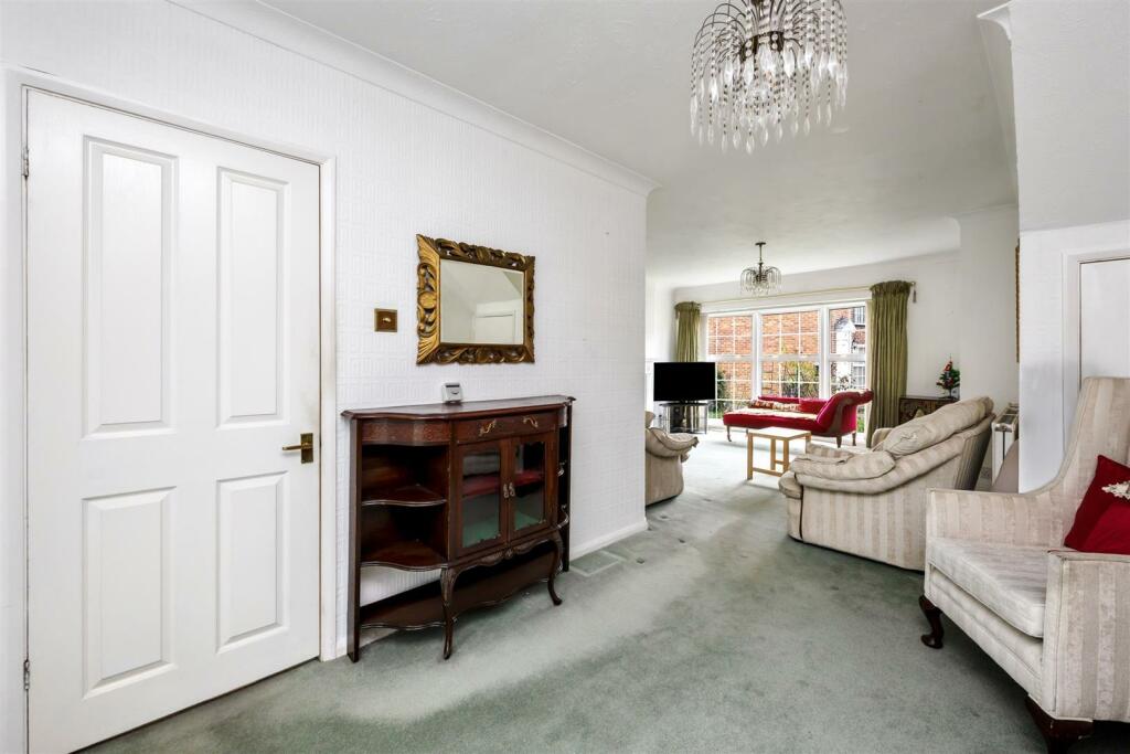 Additional image 7 of Greenacres, Shoreham-By-Sea