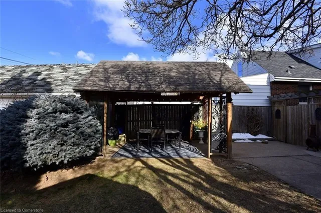 Additional image 40 of 6 Park Row