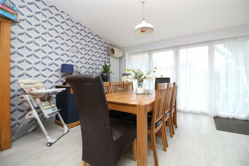 Additional image 6 of Vincent Road, New Milton, Hampshire, BH25