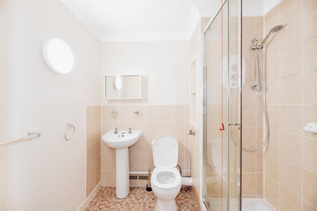 Additional image 5 of Homefield House, Barton Court Road, New Milton, BH25