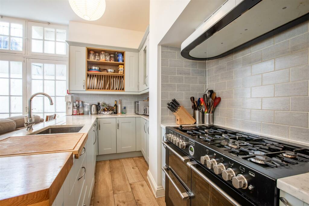 Additional image 3 of Adelaide Crescent, Hove