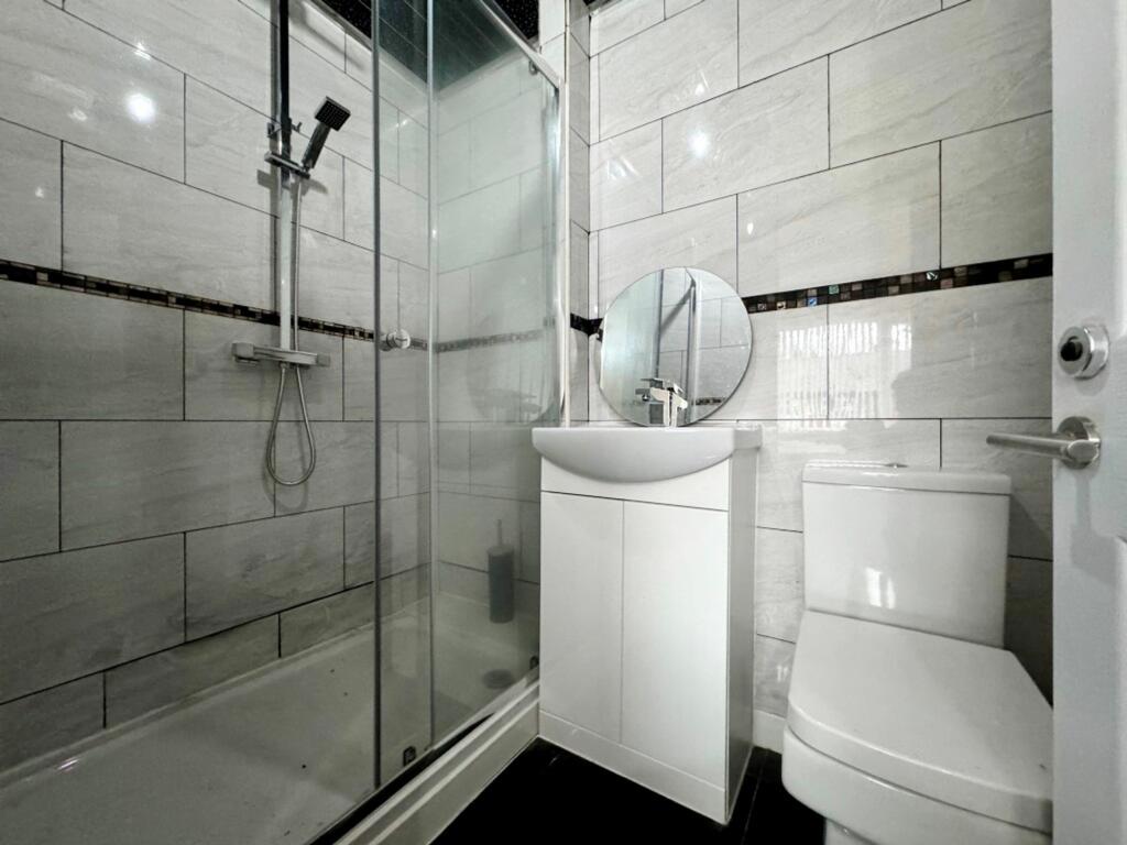 Additional image 18 of Somerset Drive, Bury, BL9