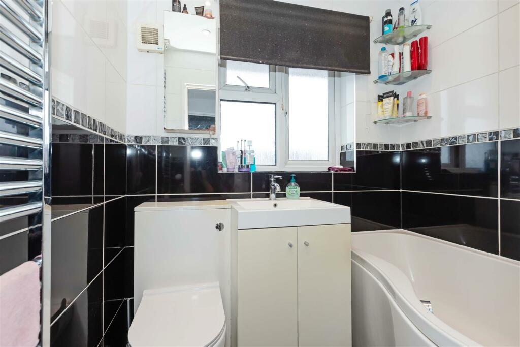 Additional image 11 of Limbrick Lane, Goring-By-Sea, Worthing