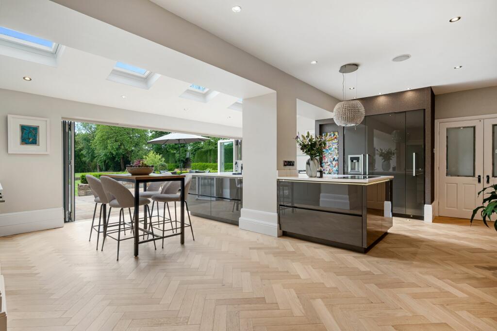Additional image 39 of Brandlesholme Road, Greenmount