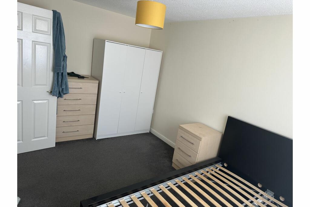 Additional image 11 of Holme Bank Close, Bradford, BD4