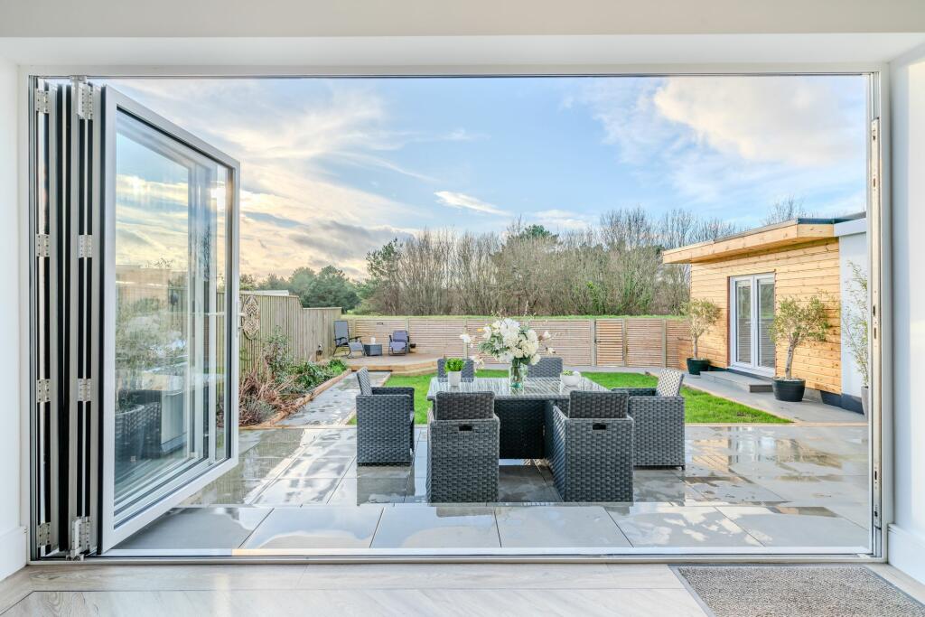 Additional image 5 of Burford Close, Christchurch, BH23