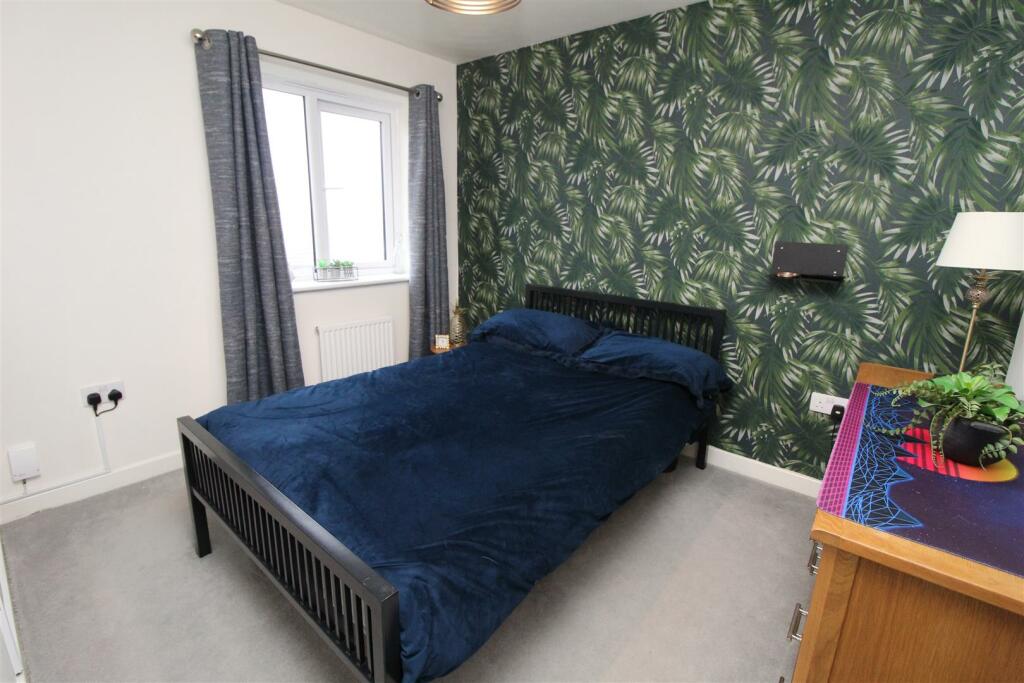 Additional image 12 of Meadow Bank, Allerton, Bradford, BD15 8HL