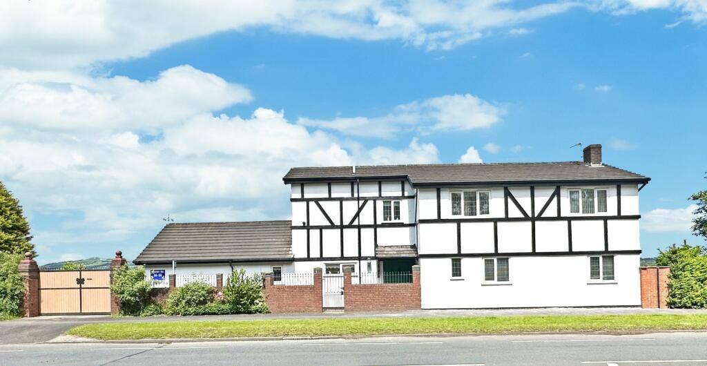 Wimberry Hill, Chorley Road, Westhoughton BL5 3PN