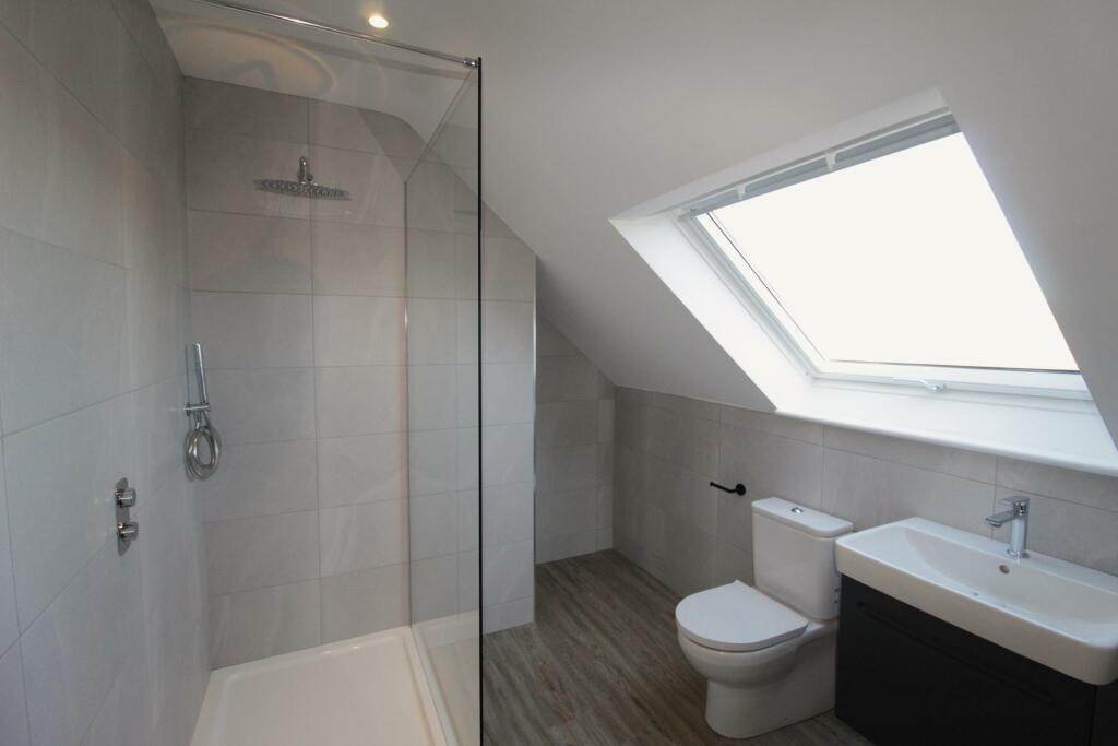 Additional image 11 of Bargates, Christchurch, BH23