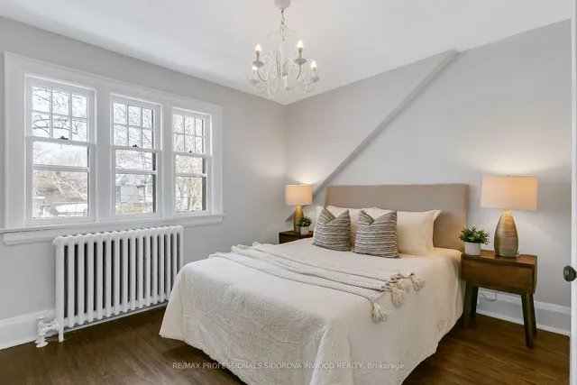 Additional image 26 of 69 MacGregor Ave