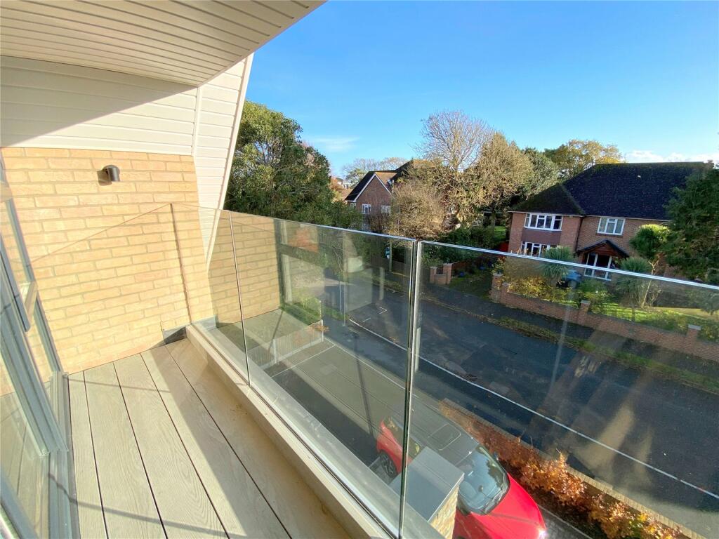 Additional image 9 of Vita Maris, 19-21 Wortley Road, Highcliffe, Dorset, BH23