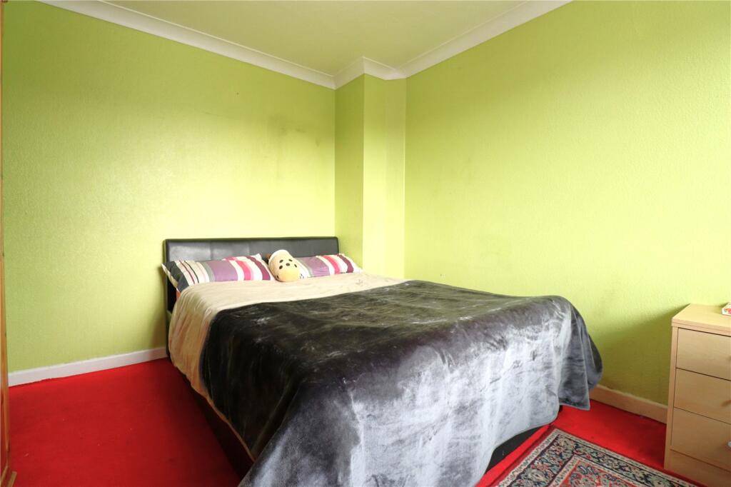 Additional image 5 of Willowdene Close, New Milton, Hampshire, BH25