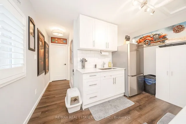 Additional image 21 of 20 Carberry Cres