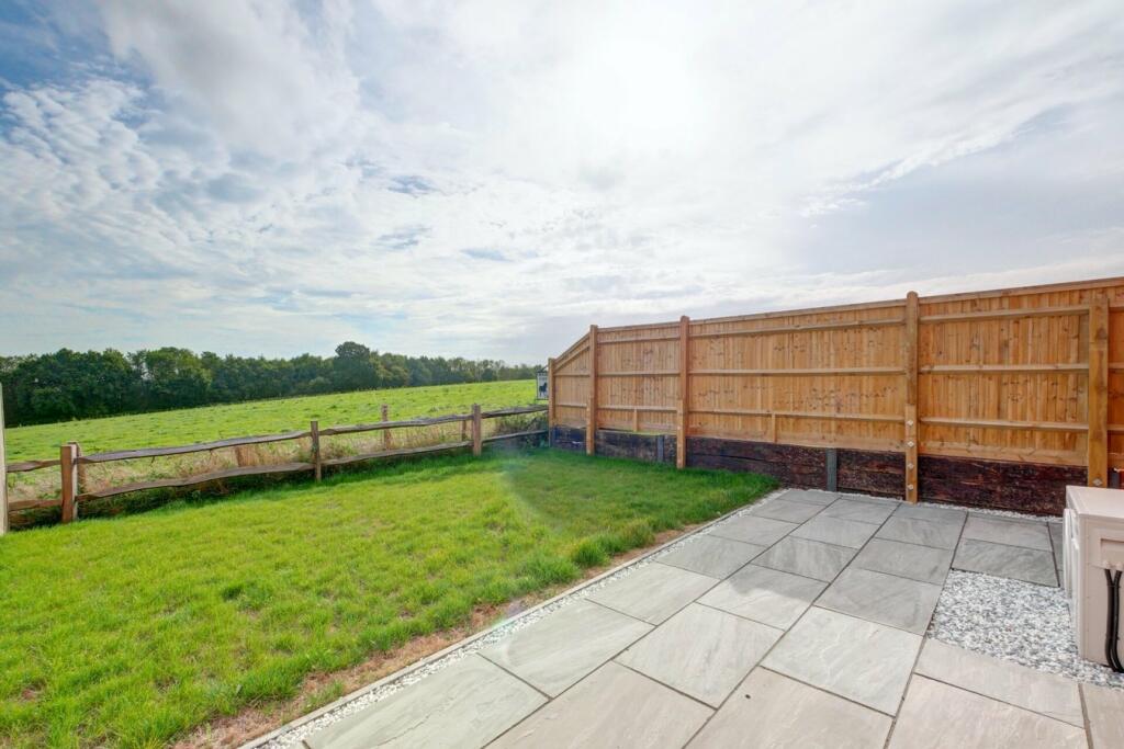 Additional image 23 of Horseshoe Place, Windmill Hill, BN27