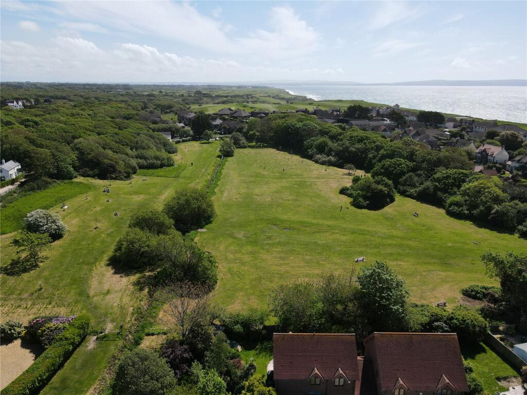 Additional image 12 of Grove Road, Barton on Sea, New Milton, Hampshire, BH25