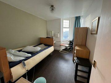 Additional image 10 of Delph House, 40 Upper Golf Links Road