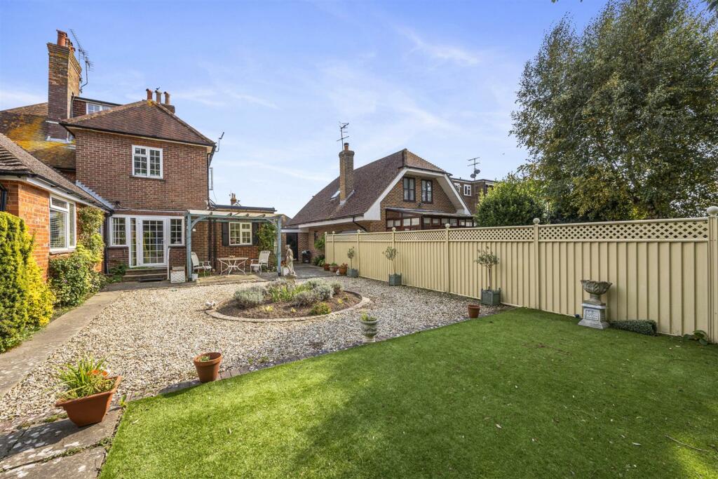 Additional image 21 of Wallace Avenue, Worthing