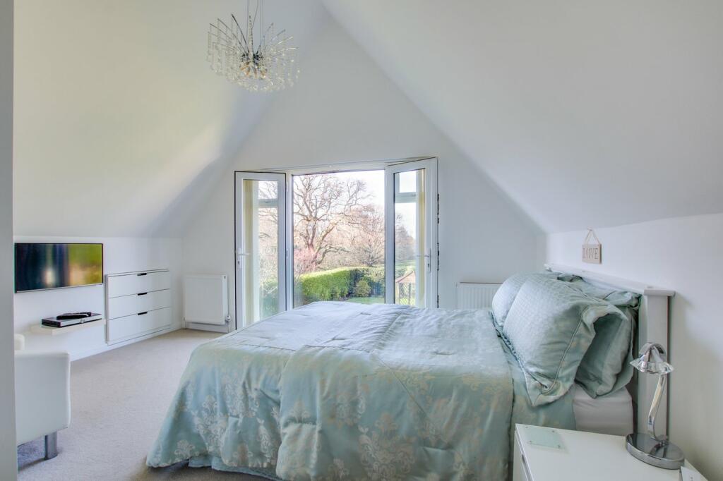 Additional image 14 of Hinton Wood Avenue, Highcliffe, Christchurch, BH23