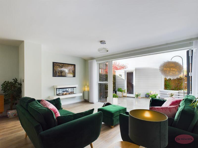 Additional image 8 of CHRISTCHURCH TOWN CENTRE