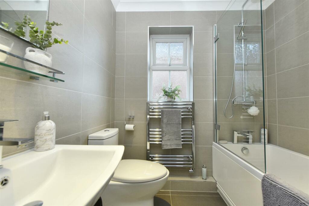 Additional image 13 of Chiltern Close, Eastbourne