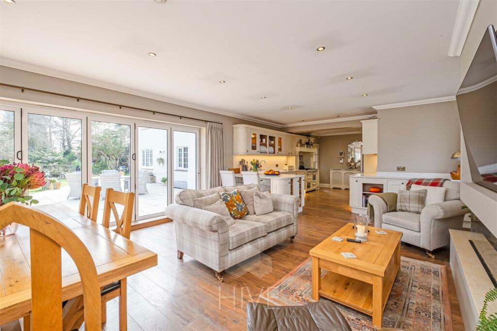 Additional image 4 of Lone Pine Drive, West Parley