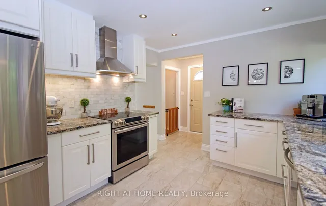 Additional image 12 of 164 McMurchy Ave