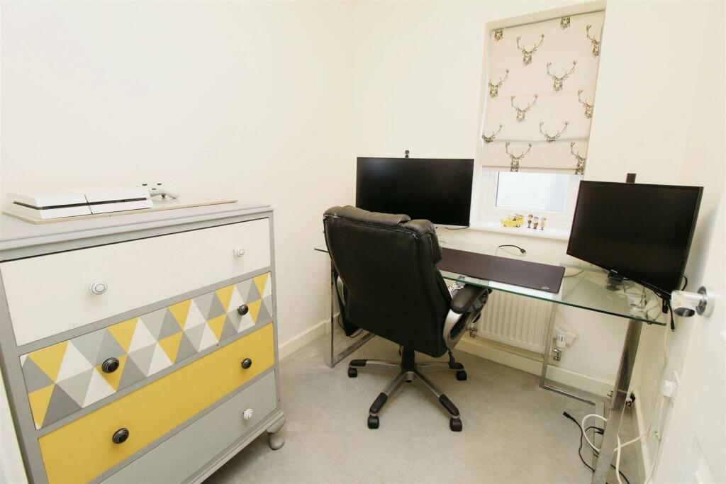 Additional image 14 of Meadow Bank, Allerton, Bradford, BD15 8HL