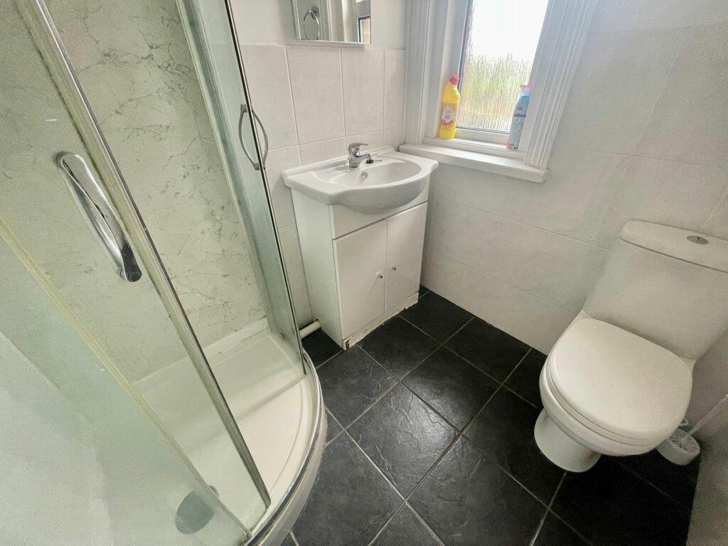 Additional image 11 of STUDENT FIVE DOUBLE BEDROOMS, CHARMINSTER