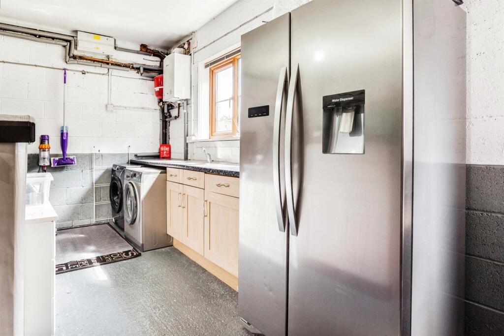 Additional image 7 of Popeley Rise, Gomersal, Cleckheaton