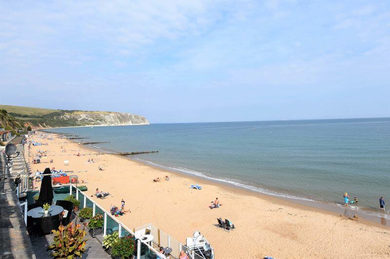 Additional image 2 of STUNNING BEACH HOUSE