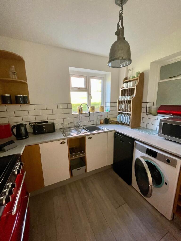 Additional image 11 of Two bedroom fully furnished apartment with Sea Views