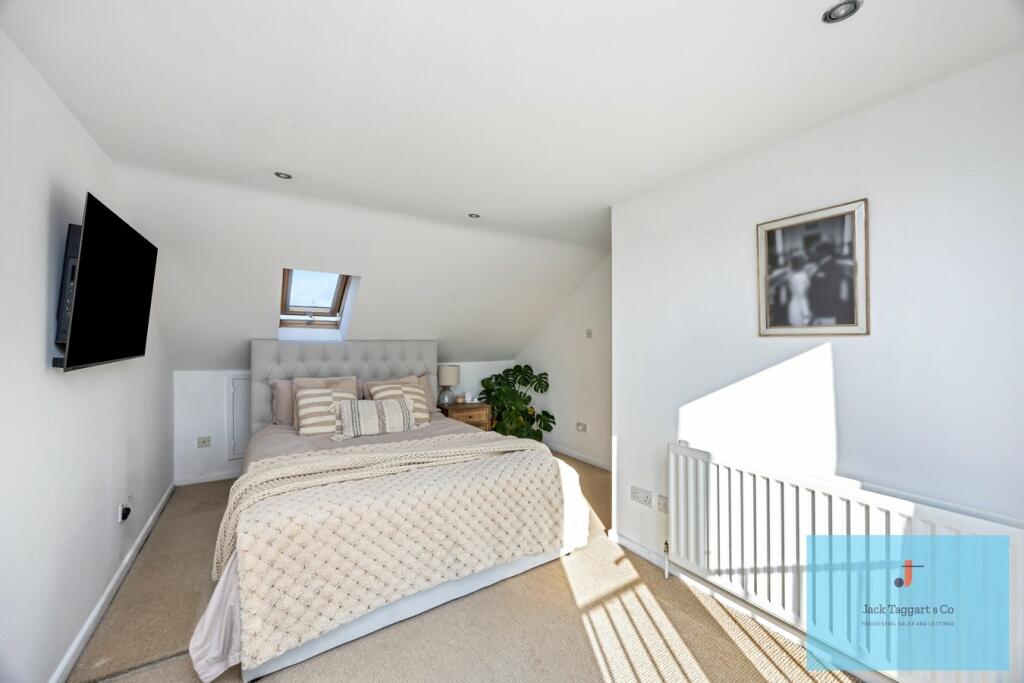 Additional image 10 of Mansell Road, Shoreham-by-Sea, BN43