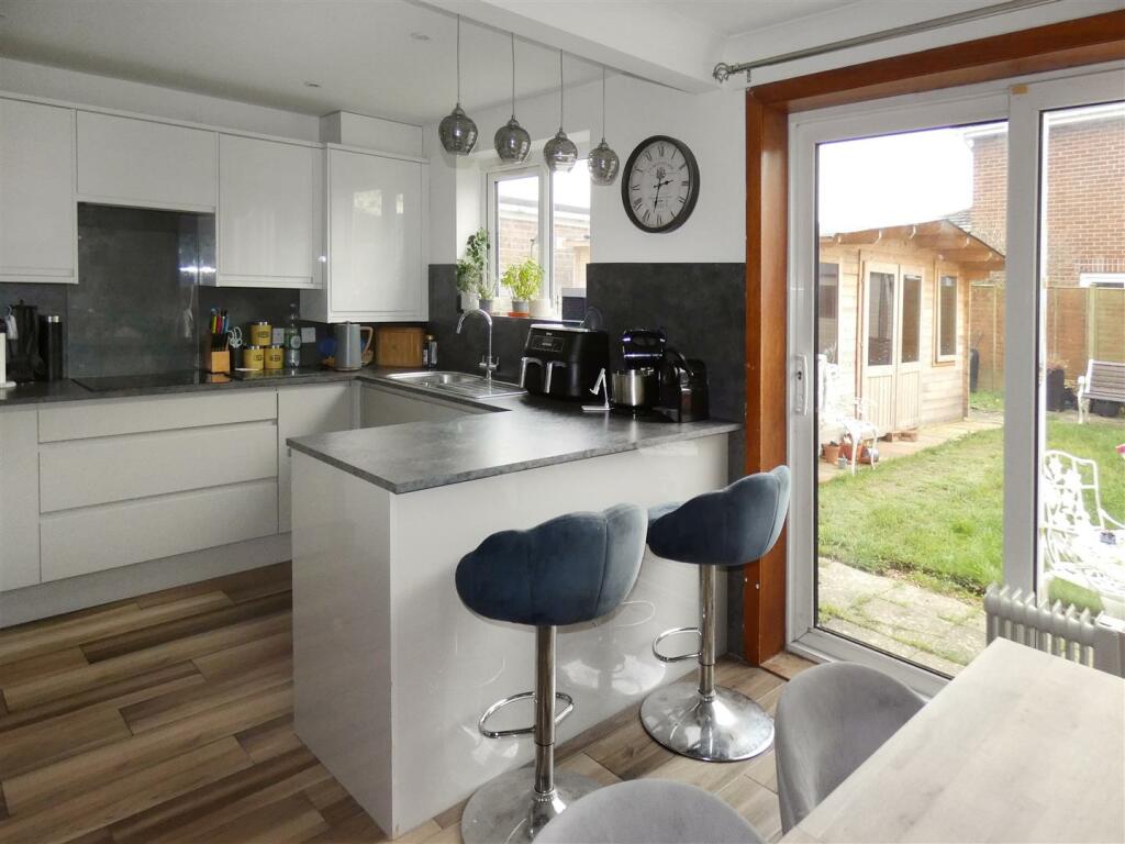 Additional image 14 of Leeward Road, Littlehampton